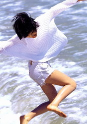 Srie de photos # 01 de Cecilia Cheungsur la plage